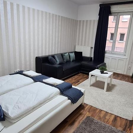 Elegant Apartment In The Hearth Of 布达佩斯 外观 照片