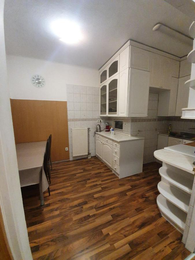 Elegant Apartment In The Hearth Of 布达佩斯 外观 照片